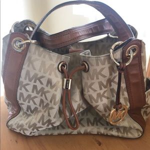 MK purse
